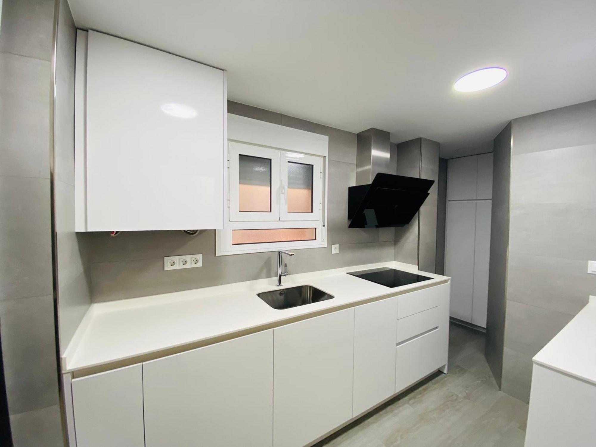 Apartamento En Malaga Junto A Estacion De Metro By Mo Dış mekan fotoğraf